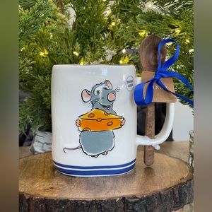 🧀 Brand NEW w/Tags Rae Dunn Disney Pixar BON APPÉTIT Mug w/Spoon feat. Remy 🧀